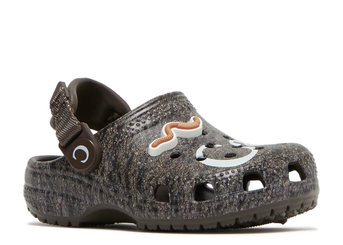 Anwar Carrots x Clog Kids «Soil – Espresso» Anwar Carrots x Clog Kids «Soil – Espresso»