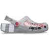 Coca-Cola x Crocs Crossover Light X utendørs sandaler med flate sko, casual og sporty, unisex, grå