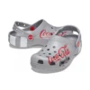Coca-Cola x Crocs Crossover Light X utendørs sandaler med flate sko, casual og sporty, unisex, grå