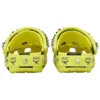 Crocs x MCM-Clogs med kamuflasjeprint «Neon Yellow»