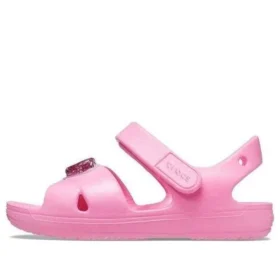 Klassiske sandaler med kryssende stropper og anheng «Pink»