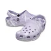 Klassiske, uformelle unisex-sandaler i lilla