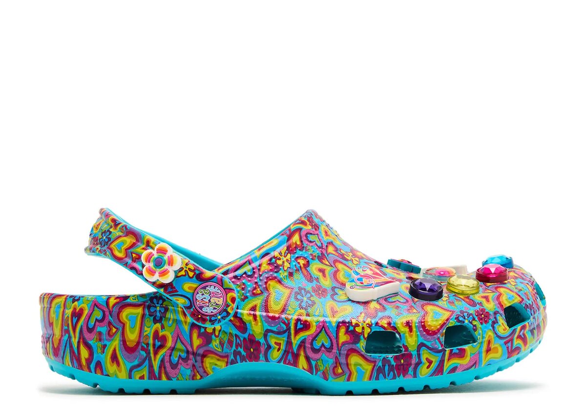 Lisa Frank x Classic Clog Kids «Digital Aqua Multi Hearts» Lisa Frank x Classic Clog Kids «Digital Aqua Multi Hearts»