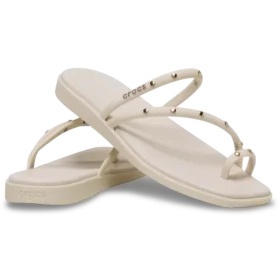 Miami-sandaler med tåstropp og nitter Miami-sandaler med tåstropp og nitter