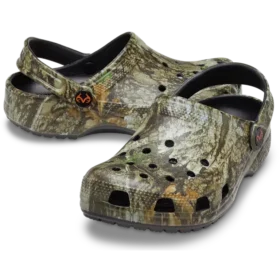 Realtree Apx Classic Clog for barn