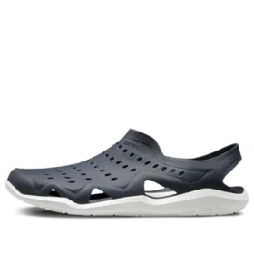 Svarte hvite sandaler