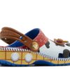 Toy Story x Classic Clog småbarn «Woody» Toy Story x Classic Clog småbarn «Woody»